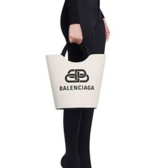 Balenciaga large tote brand new - Picture 2 of 3